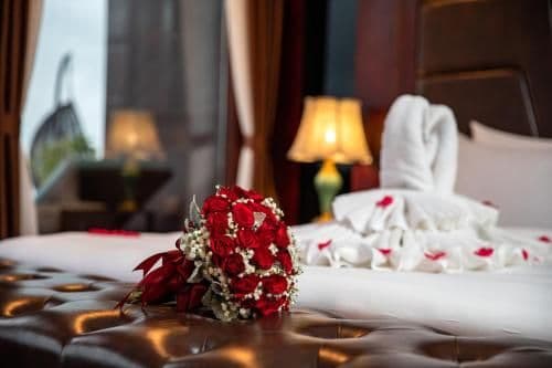 Honeymoon Suite Cabin with Terrace - 2 Days 1 Night