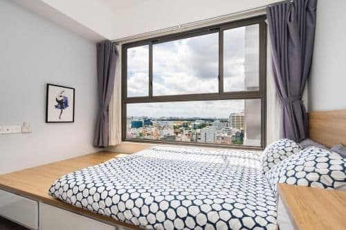 Apartment with Garden View