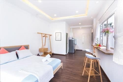 Apartment with Balcony