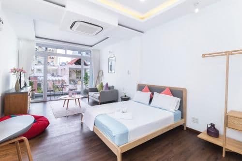 Apartment with Balcony