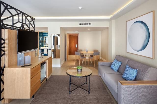 SUITE STANDARD