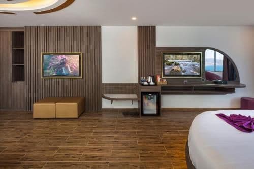 Premier Executive Sea View with Balony