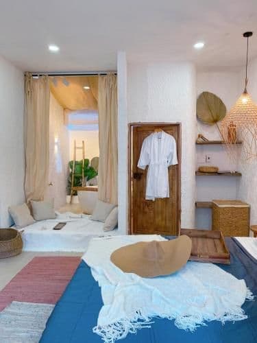 One-Bedroom Bungalow
