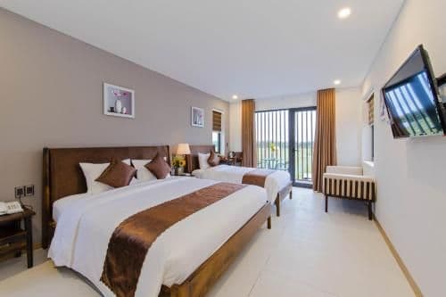 Deluxe Double Room with Balcony