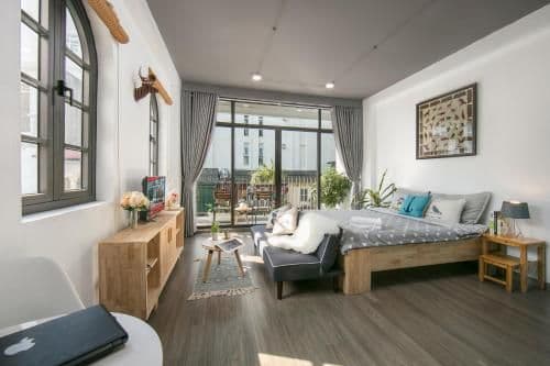 Studio with Balcony