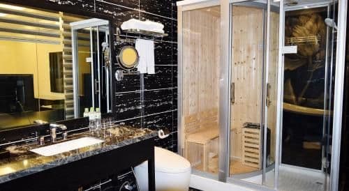 Tuong Vi Suite