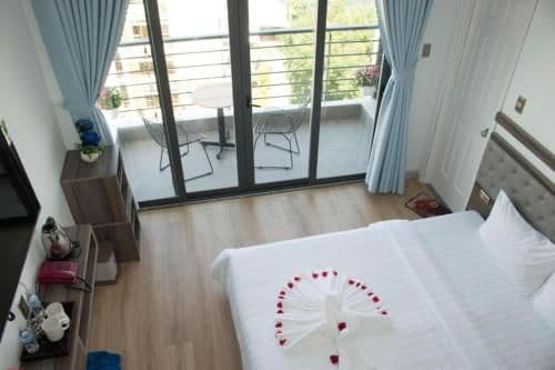 King Room with Balcony