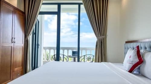 Deluxe Double Room with Sea View