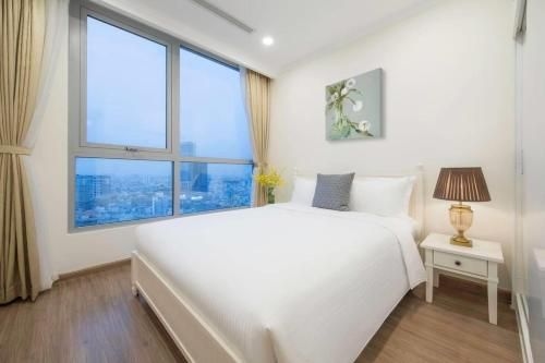 Wow! Homes by Christine - Vinhomes Luxury (Wow! Homes by Christine - LANDMARK 81)0