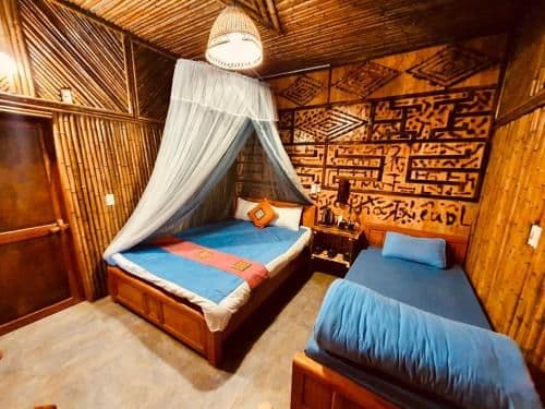 Triple Room with Mountain View