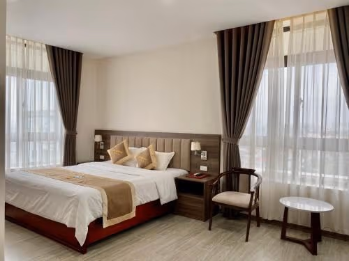 Deluxe King Suite