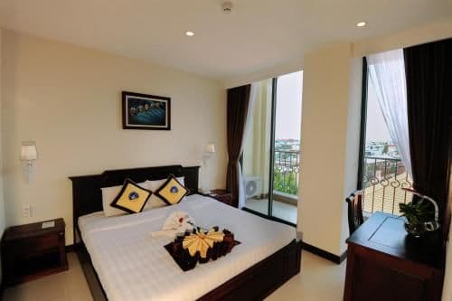 Deluxe Family Room