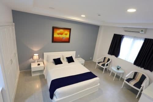 Deluxe Apartment