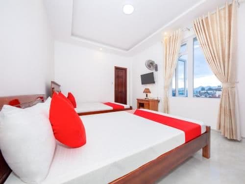 Deluxe Triple Room