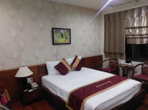 Standard Double Room with City View