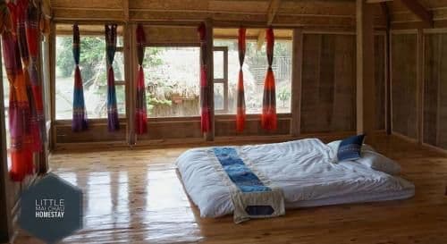 Single Bed in Mixed Dormitory Room