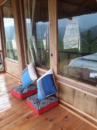 Single Bed in Mixed Dormitory Room