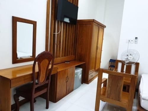 Deluxe Double Room (1 adult + 2 children)