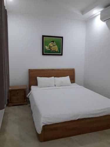 Standard Queen Room