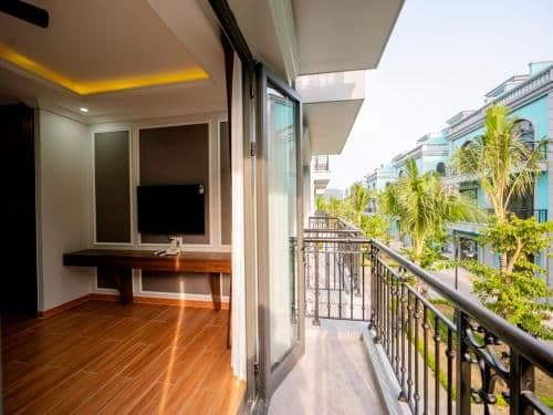 Deluxe Double or Twin Room with Balcony