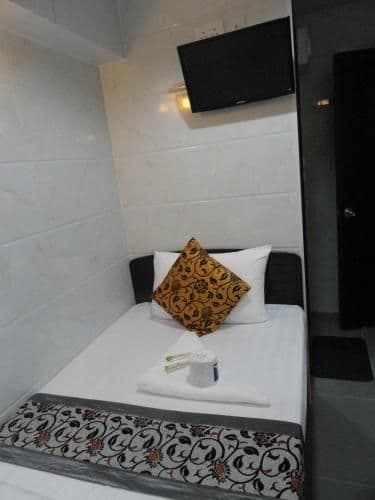 Deluxe Single Room