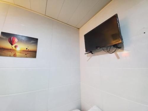 New Shanghai guest house1