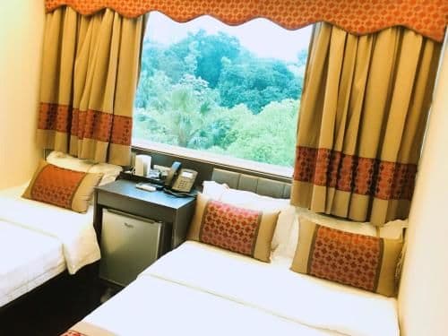 Triple Room