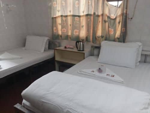 New Yan Yan Guest House reception 9th floor Flat E4 E6 New Yan Yan Guest House reception 9th floor Flat E4 E6