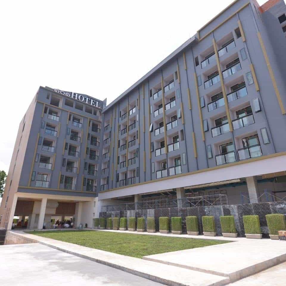 101 Hotel Roi Et