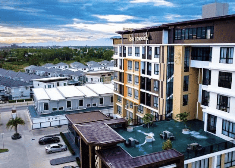 โรงแรมศิริ ลำพูน (Siri Hotel Lumphun)3