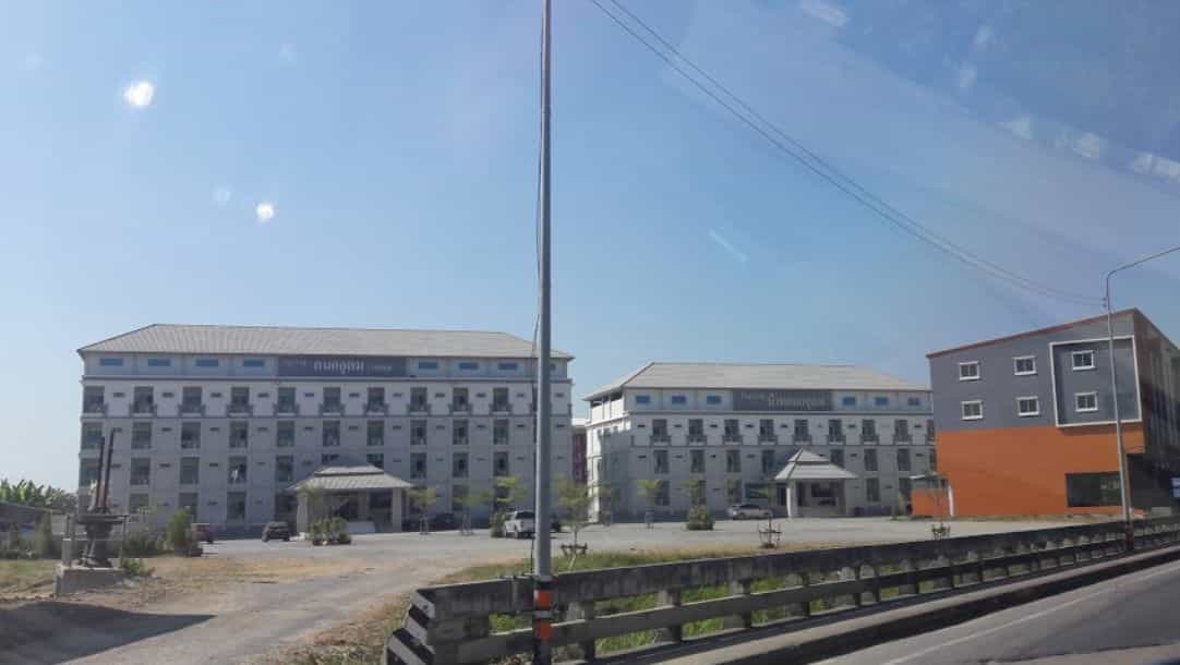 Kanok Udom Place 3 Kanok Udom Place 3