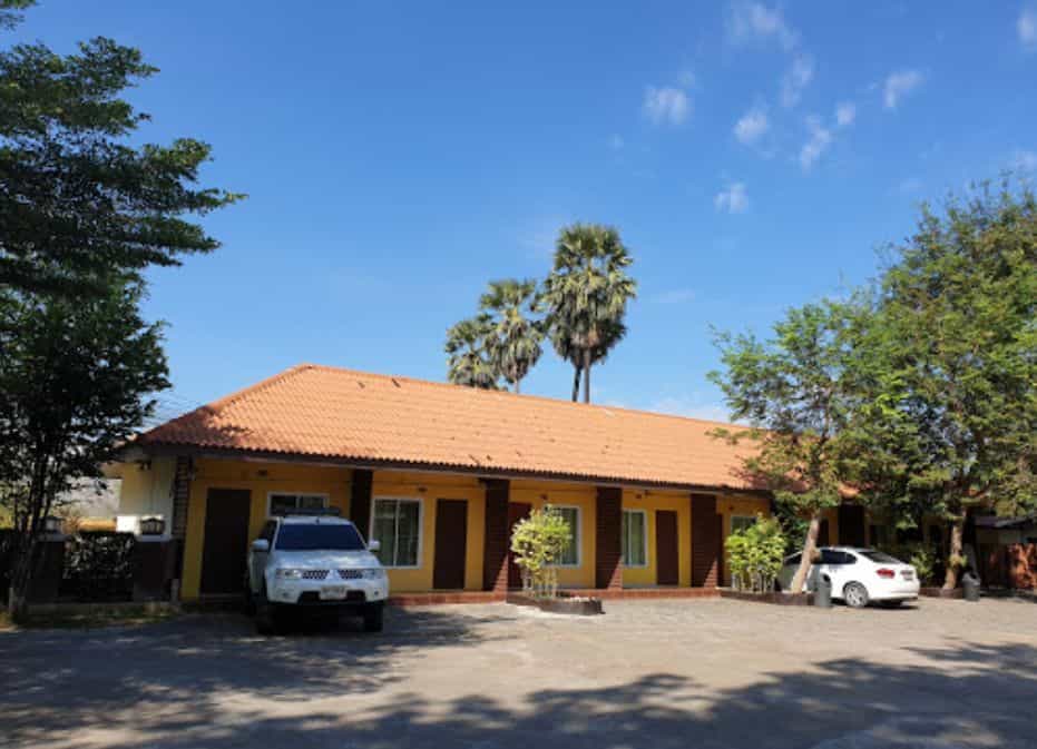 Baan Suan Phet Baan Suan Phet