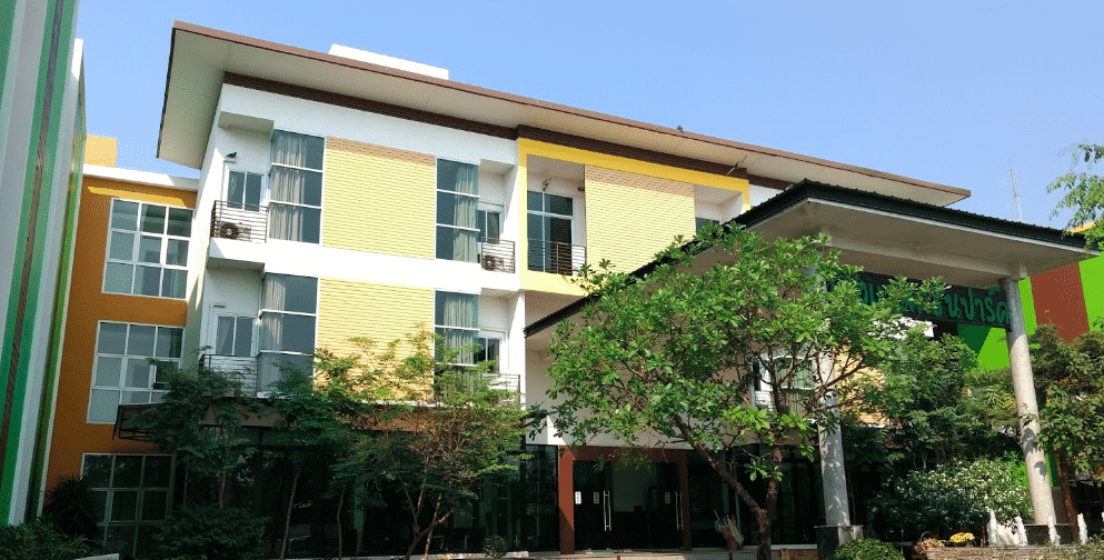 Greenpark Hotel Kamphaengpet2
