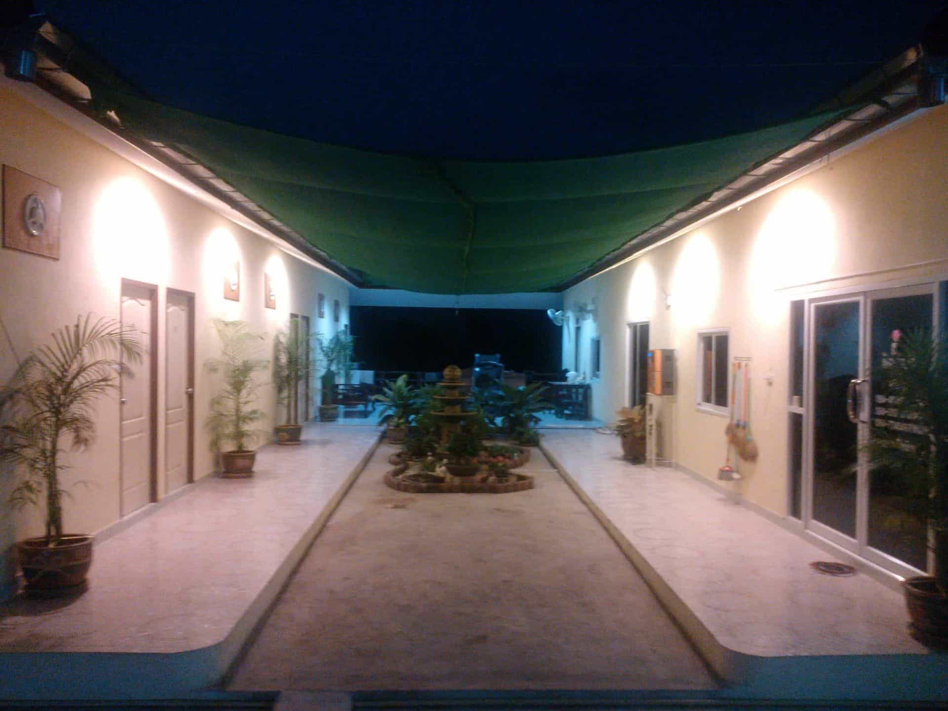 Hinyai Hotel Hinyai Hotel