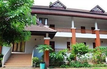 อโลฮา รีสอร์ต (Aloha Resort)4