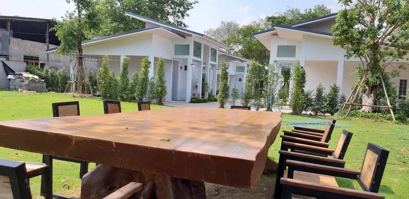 Hugchee Grand Coffee & Resort Kosum Phisai0
