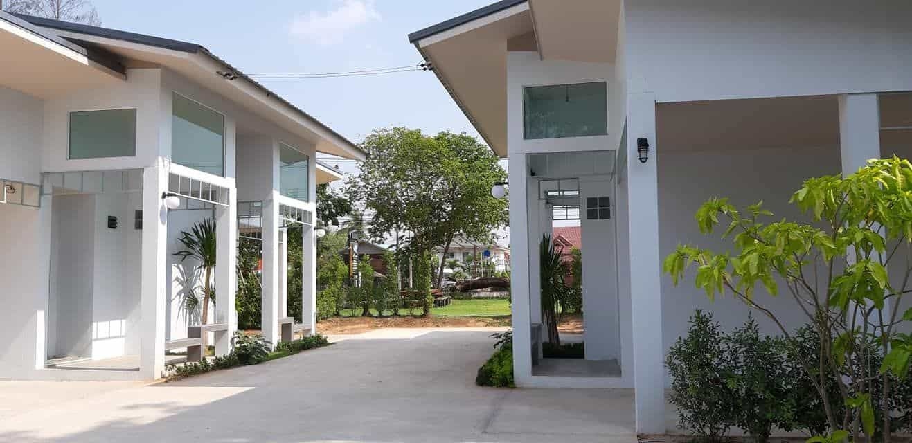 Hugchee Grand Coffee & Resort Kosum Phisai2