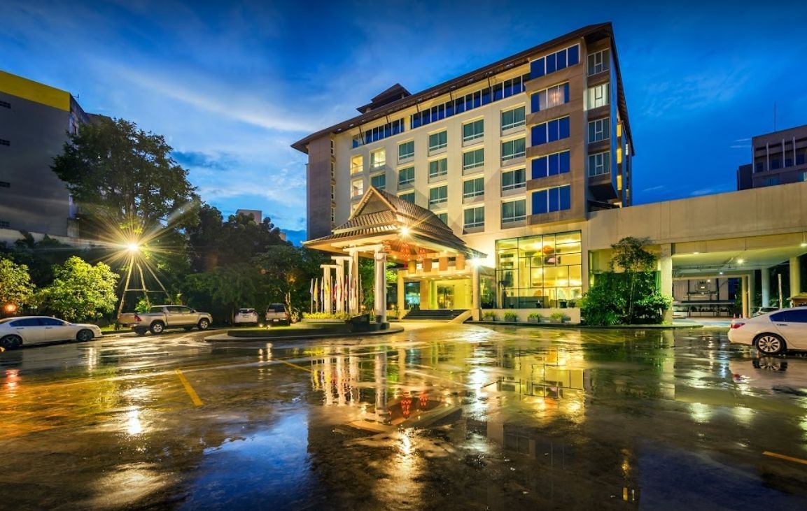 บุรีศรีภู บูทีค โฮเทล (Buri Sriphu Boutique Hotel)0