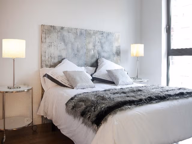 APARTMENT CAPACITY 8 THREE BEDROOMS