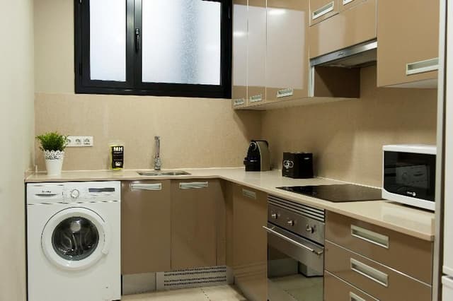 APARTMENT DUPLEX