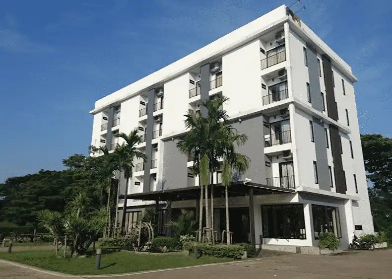 Dee Dee Place Hotel Dee Dee Place Hotel