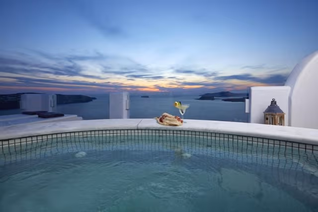 SUITE WITH VIEWS