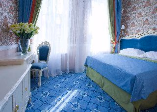 Royal Grand Hotel4