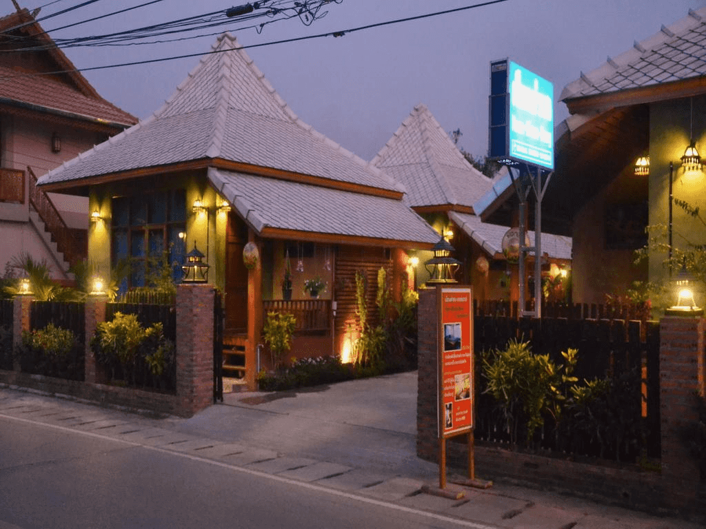 Huen Kham Kong Guesthouse Huen Kham Kong Guesthouse