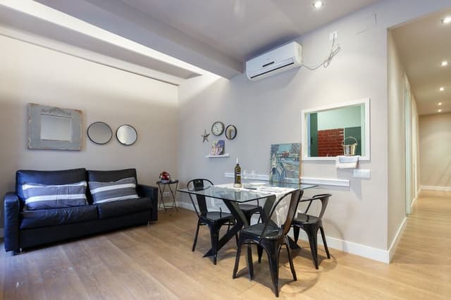 APARTMENT CAPACITY 2