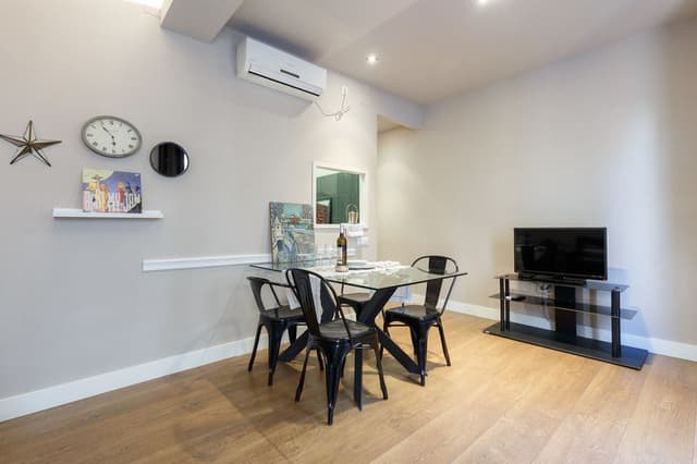 APARTMENT CAPACITY 2