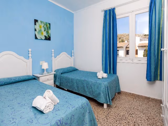 APARTMENT CAPACITY 6 TWO BEDROOMS