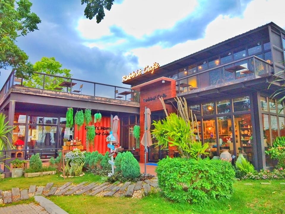 ปาป้า โฮม แอนด์ แรบบิต เฮาส์ (Papa's Home & Rabbit Cafe' Chomthong)4
