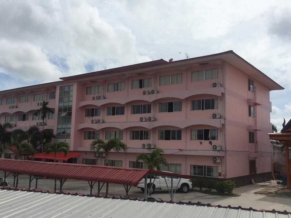 Siridet Apartment0