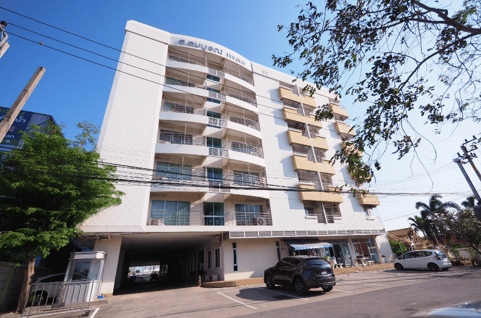 ส.สมบูรณ์เพลส (S. Somboon Place)4